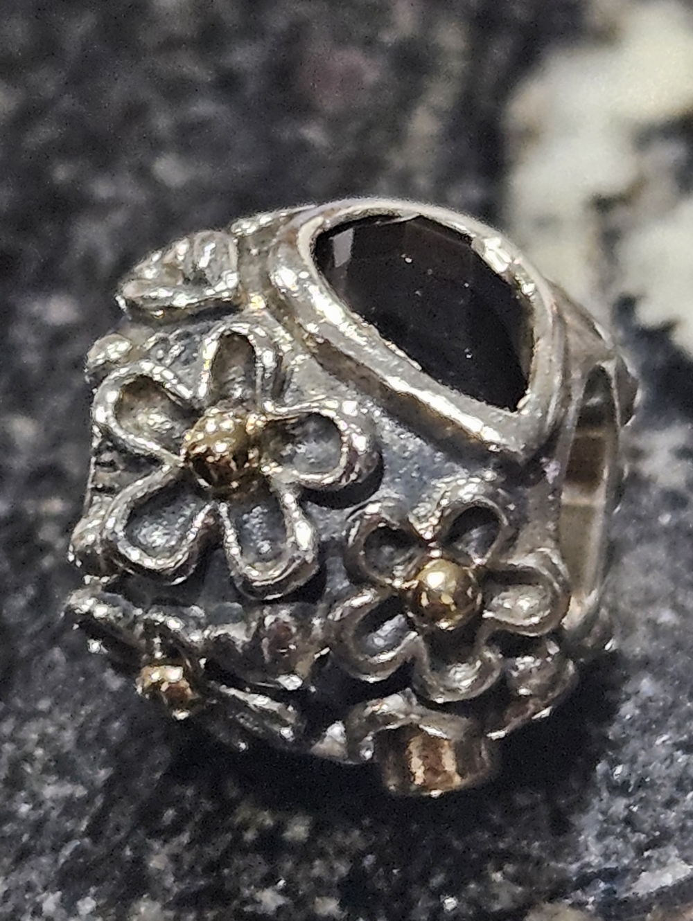 PANDORA Dew Droo on Flowers Charm No. 790540O